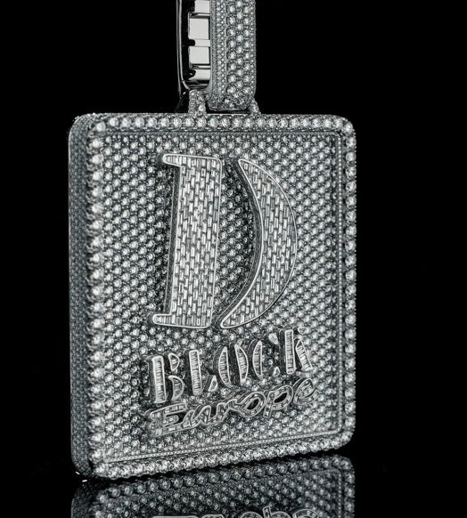 Pendentif Personnalisé D-Block