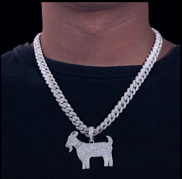 GOAT Pendant – VVS Moissanite Supremacy