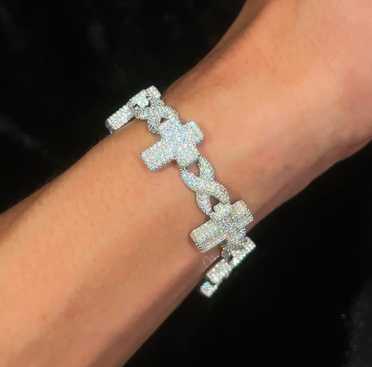 Pulsera Cruz – Fe y Elegancia Atemporal