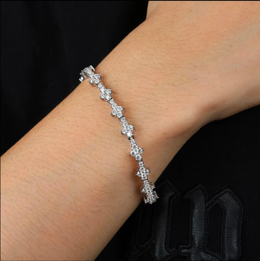 Pulsera de estrellas: resplandor celestial y refinamiento